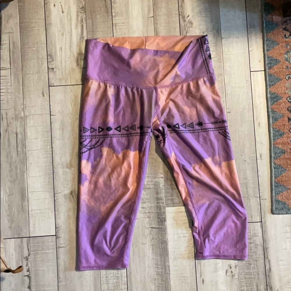 Cloud Teeki leggings